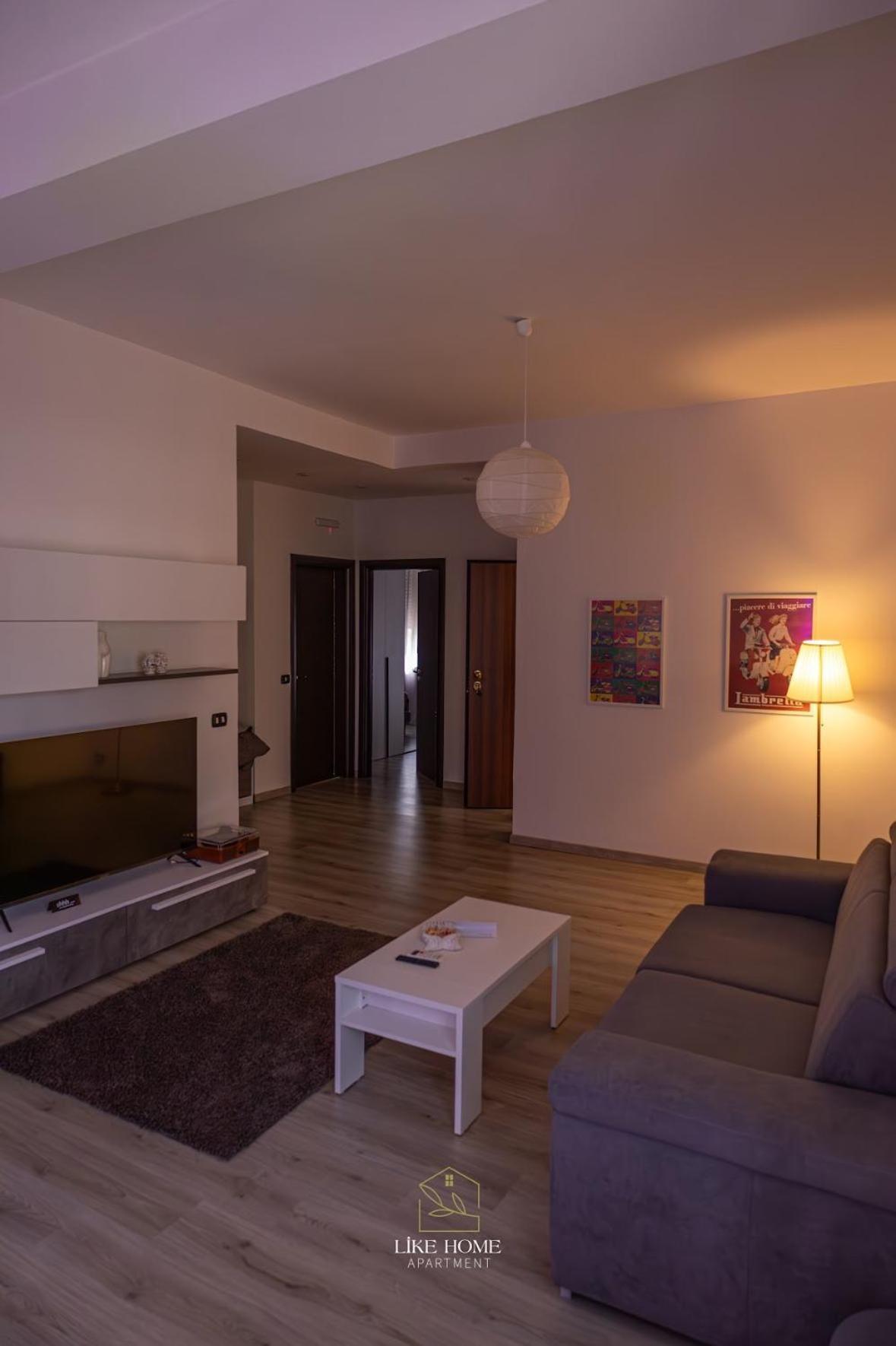 Like Home Apartment Реджо-ди-Калабрия Экстерьер фото